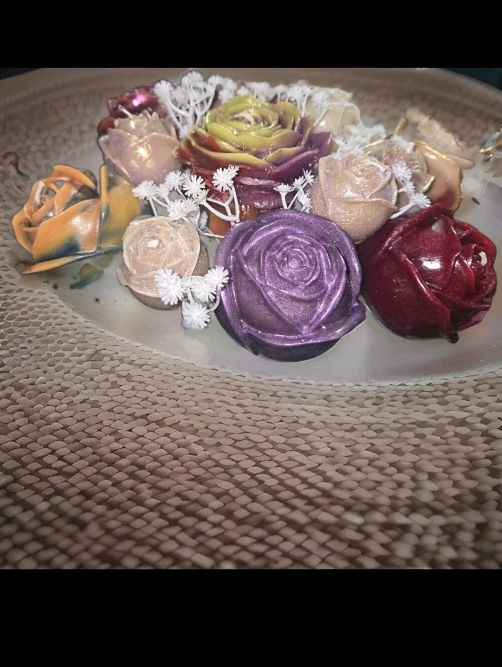 Stunning Realistic 16 Wax Rose Candles + Bonus Butterfly Bouquet Awesome Gift